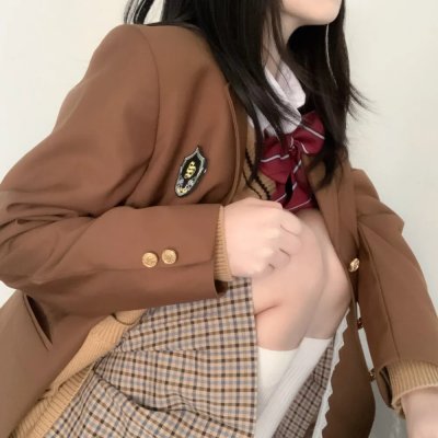 角落办公室高清封面